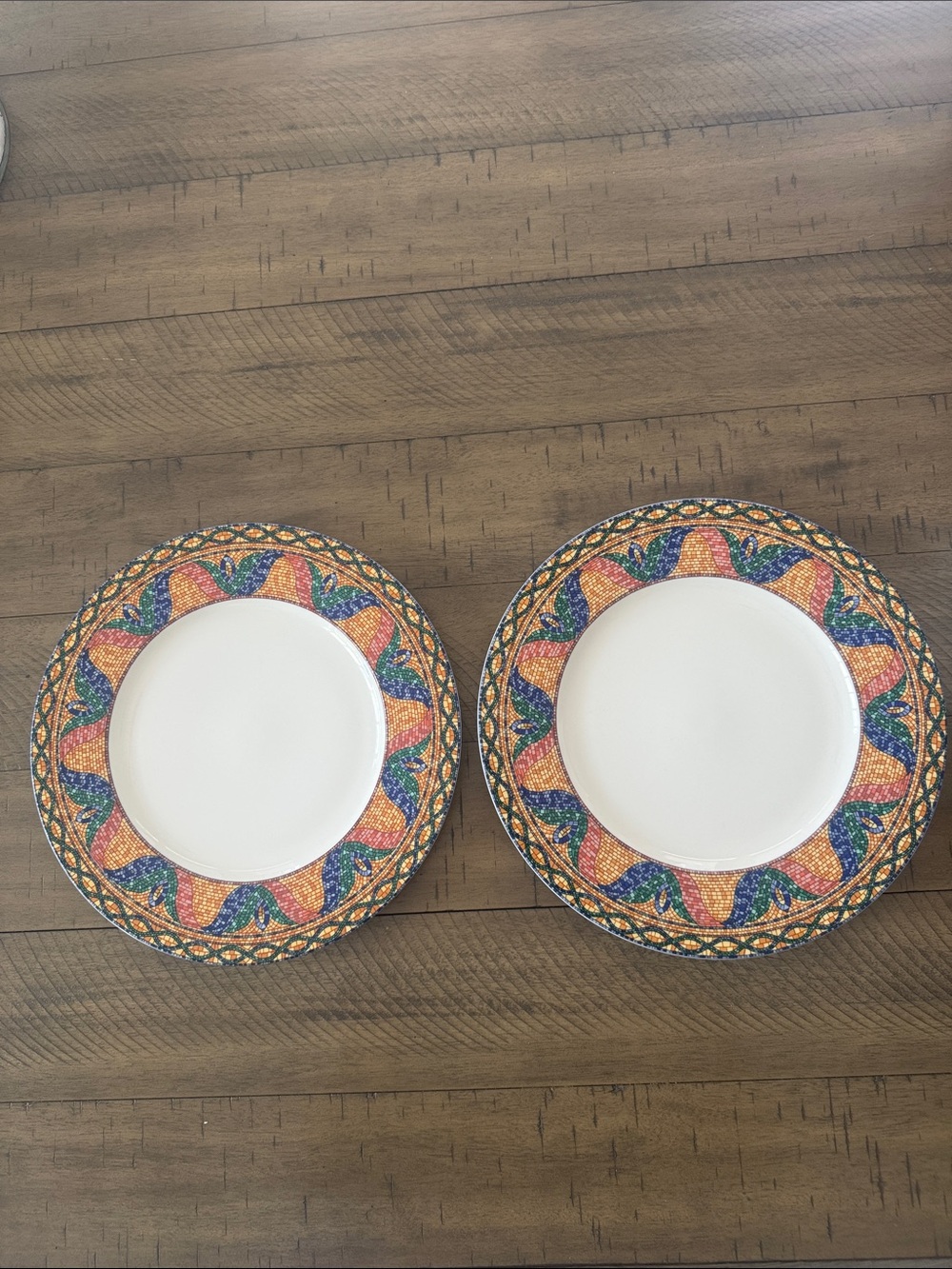 Mikasa Ultimate + Super String Fine China Dinner Plates - Set of two